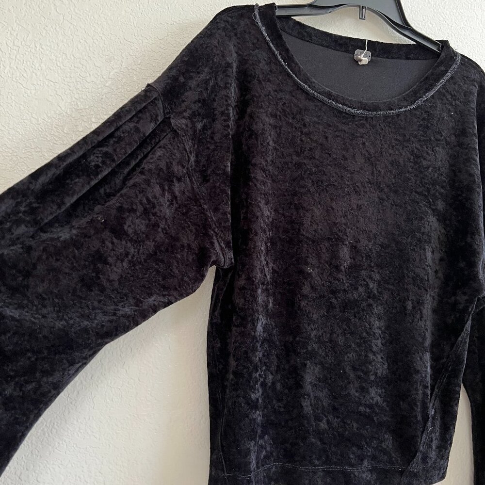 Free People We The Free Milan Layering Crushed Velvet Oversized Top Black Size M